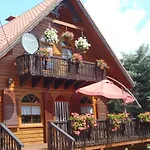 Kraina Szczesliwosci Privatunterkunft