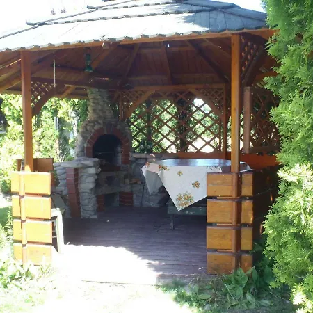 Quarto em Acomodações Particulares Kraina Szczesliwosci *